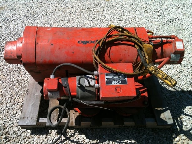 5 Ton, Hoist trolley motor specs are in the pictures - Image 4