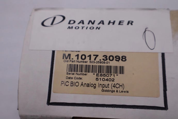 NEW Giddings & Lewis M.1017.3098 503-25909-01 4 CH I/O Module STOCK H1770 - Image 4
