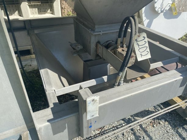 80 cu.ft. Garroutte, duplex Stainless hopper with lumpbreakers - Image 9