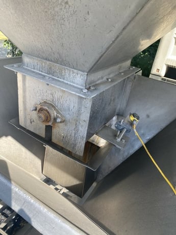 80 cu.ft. Garroutte, duplex Stainless hopper with lumpbreakers - Image 10