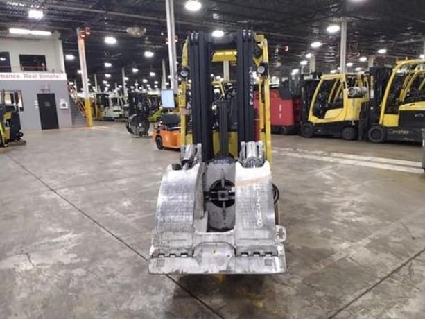 7000 lb. Hyster #E70XN-40, electric forklift, 36 V., class III, with roll clamp, 187" lift height, 2020 - Image 3