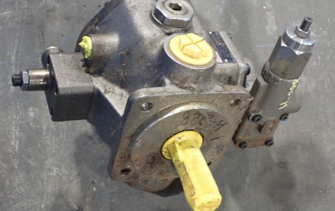Rexroth #R900580383, Vane Pump, 160 bar - Image 3