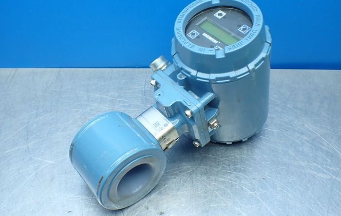 Rosemount, 8732EMT2A1M4, Transmitter, -40&deg;C to 60&deg;C Temp. Range, 15 Watts, 4-20 mA, 12-42 VDC, 2016 - Image 1
