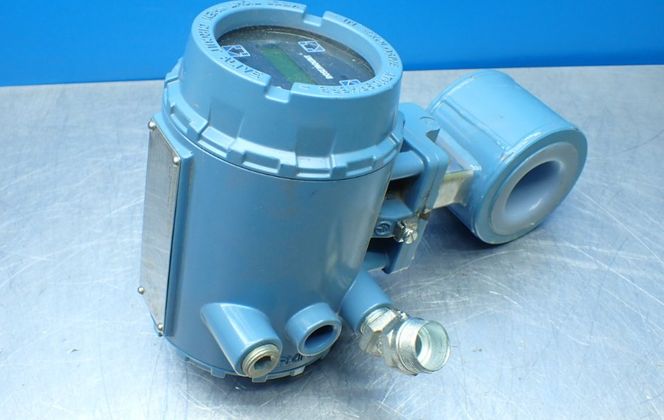 Rosemount, 8732EMT2A1M4, Transmitter, -40&deg;C to 60&deg;C Temp. Range, 15 Watts, 4-20 mA, 12-42 VDC, 2016 - Image 3
