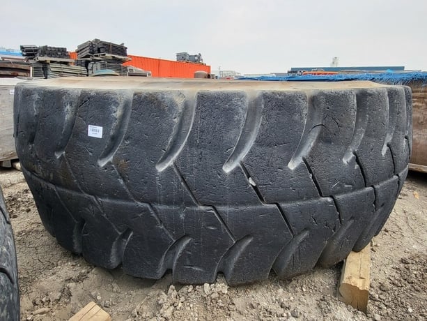 Goodyear #RM-4B+, OTR 3HL Radial Tubeless Tire, 46/90R57, E-4, comes with Rim, (7 available) - Image 4