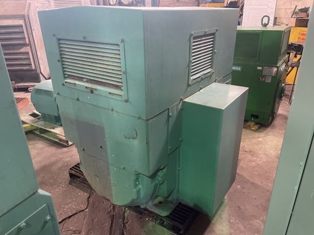 900 HP 3600 RPM York, Frame 5808DZ, WPIBB, 460 Volts (3 available) - Image 2