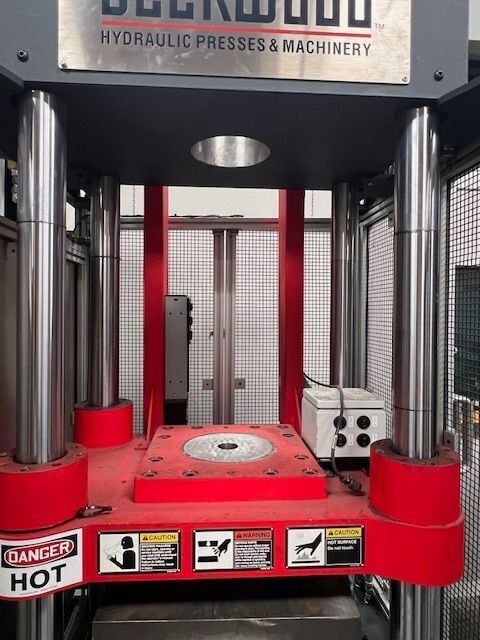 30 Ton, Beckwood #EVOx-4P30F1818, all electric high precision platen press, 18" x 18" heated platens, 800&deg; - Image 7