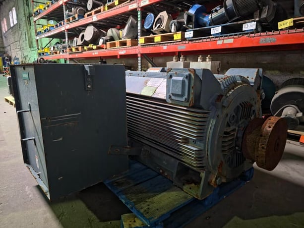 350 HP 1200 RPM Siemens, Frame 5011S, TEFC BB, 4000 Volts (2 available) - Image 1