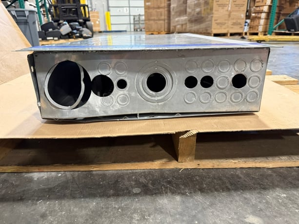 225 Amp. Square D, NC38F, Type 1 Enclosure, 3-Phase, 4-Wire, 120/208Y Volts w/ misc. breakers - Image 6