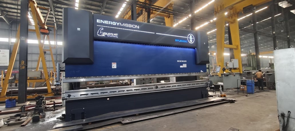 550 Ton, Energy Mission #PBS-5075, Press brake, 25' overall, 23.6" daylight, 14.8" stroke, 8.9" Shut Height - Image 3