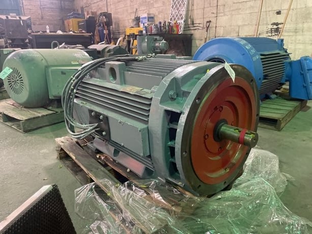 350 HP 1800 RPM General Electric, Frame 449TSD, Drip-Proof Ball Bearing, 460 Volts - Image 1