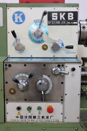 16" x 60" SKB #1660, gap bed engine lathe, 3-jaw chuck, tool holder, chanhge gears, 1988 - Image 10