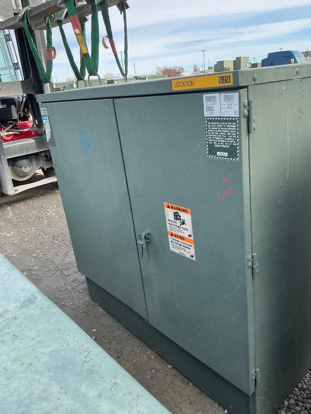 500 KVA 13800GY/7970 Primary, 208Y/120 Secondary, 3 phase, Padmount Transformer - Image 2