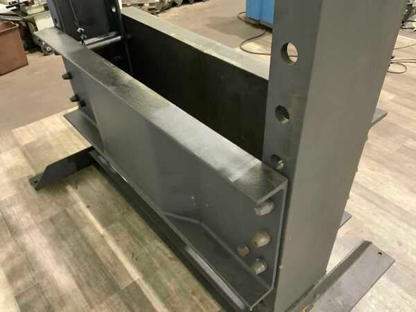 150 Ton, Dake #8-228, hydraulic H-frame press, 16" stroke, 48" btwn uprights, 20" x 55" bed area, 2 HP - Image 9