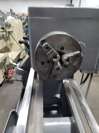 19" x 102" LeBlond #19-Regal, engine lathe, 10" 3-jaw chuck, 2.75" bore, 10 HP, 1500 RPM, 3 Steady Rest - Image 7