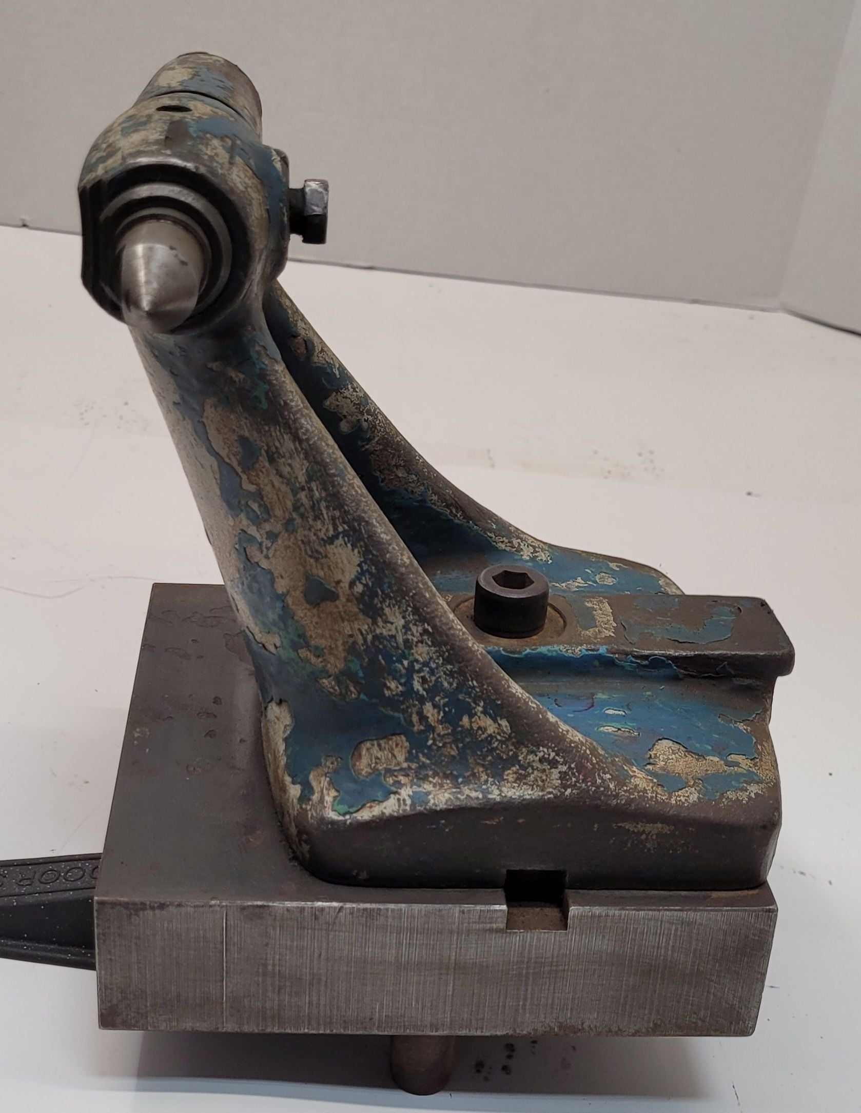 K.o. Lee, tailstock, 5-3/8" center - Image 4
