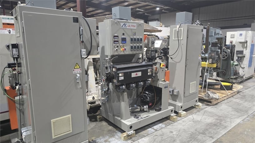 1.25" American Kuhne, extruder, 30:1 L/D ratio, 42" centerline, Eurotherm 3208 temperatur controller, 2014 - Image 2