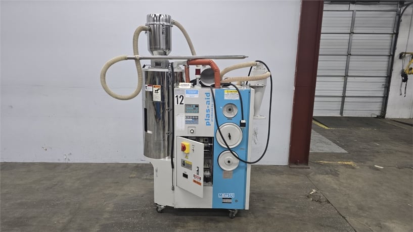 Matsui #MJ3-50-U, 47 cfm dryer w/ hopper, 176°F-320°F, 2014 - Image 1