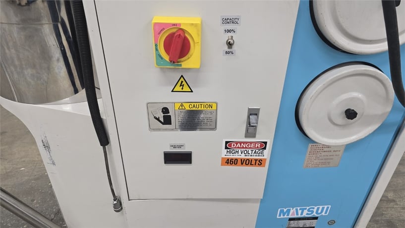 Matsui #MJ3-50-U, 47 cfm dryer w/ hopper, 176°F-320°F, 2014 - Image 5