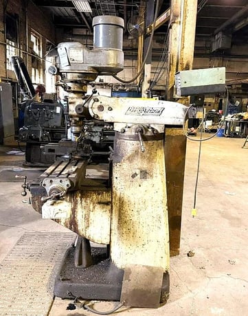 Bridgeport, vertical milling machine with AcuRite II digital read out, 11" x58" table, power feeds, chrome - Image 2