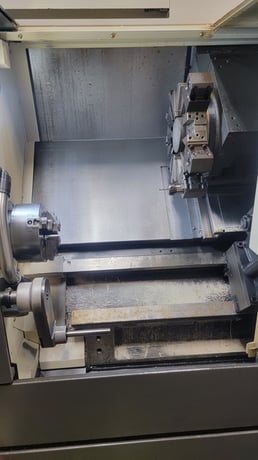 Hyundai Wia #HD2200, 2-Axis CNC Lathe, 22.2" machining length, 15" turning diameter, 8" chuck, chip conveyor - Image 6