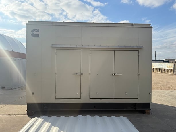500 KW Cummins #500GFGB, Natural Gas Stationary Generator, 752 amps, 1800 RPM, 277/480 Volts, 2015 - Image 5