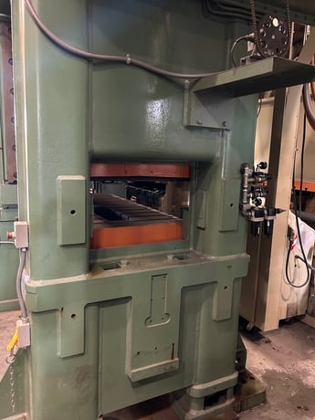 250 Ton, Clearing /Niagara #BP2, 6" stroke, 23.5" Shut Height, 72x36" bed, new Ceico Control, 1996, recond' d - Image 6