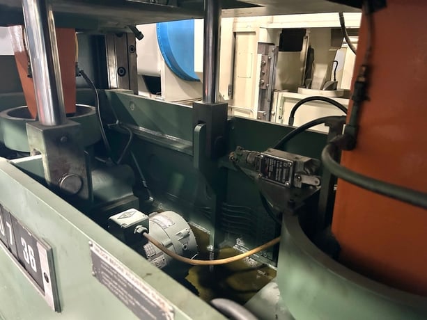 250 Ton, Clearing /Niagara #BP2, 6" stroke, 23.5" Shut Height, 72x36" bed, new Ceico Control, 1996, recond' d - Image 10