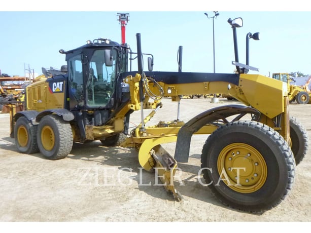 Caterpillar 12M2AWD, Motor Grader, 4940 hours, S/N: R9P00195, 2014 - Image 2