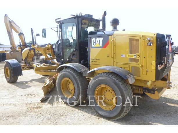 Caterpillar 12M2AWD, Motor Grader, 4940 hours, S/N: R9P00195, 2014 - Image 4