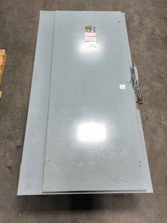 1200 Amp. Square D, H328N, Fusible Safety Disconnect Switch, 240 VAC, 3P, KLLU-1200 - Image 4