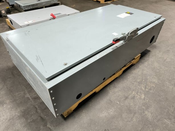 1200 Amp. Square D, H328N, Fusible Safety Disconnect Switch, 240 VAC, 3P, KLLU-1200 - Image 7