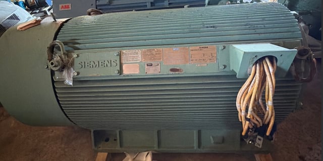 1200 HP 1194 RPM Siemens, Frame 788S, TEFC, Ball, 1.15 service factor, 575 Volts, Rebuilt with warranty - Image 3