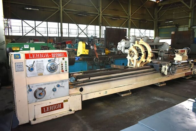 32"/44" x 200" Lehigh #32200B, heavy duty gap type engine lathe with 5" hole thru spindle, 3-jaw 15" chuck - Image 2