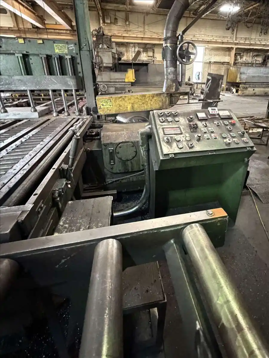 Oliver #879, plate saw, 154" btwn housing, 23" blade, 72" gauge table, 72" front support table, chip - Image 6