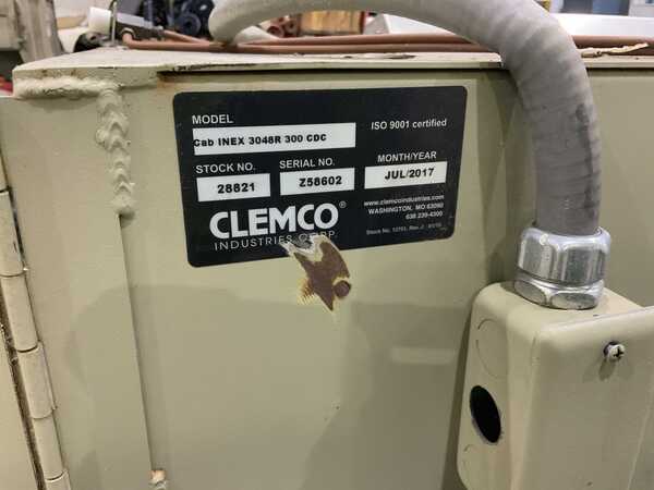 Clemco #CAB-INEX-3048R-300-CDC, sandblast cabinet, dual door opening, 2 gloves, 2017 - Image 6