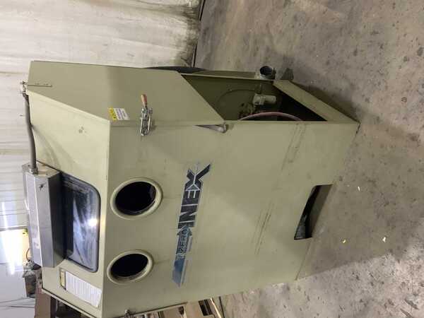 Clemco #CAB-INEX-3048R-300-CDC, sandblast cabinet, dual door opening, 2 gloves, 2017 - Image 8