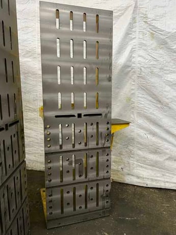 33" x 101" Angle plate - Image 1