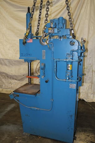 12 Ton, PH #OGM-12, hydraulic press, 10" stroke, 12.5" daylight, 8" throat, 23" x17.5"bed, Allen Bradley - Image 10