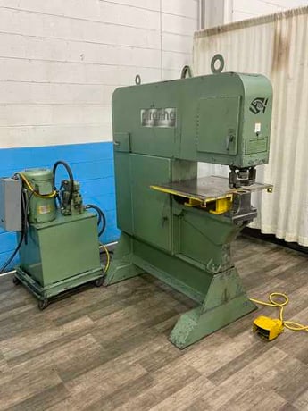 Piranha #SEP-120, ironworker with hydraulic tank system, 120 ton, foot pedal, 10 HP - Image 10
