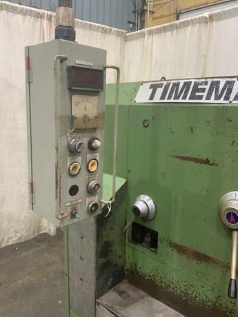 51" x 200" Timemaster #TB5139, hollow spindle engine lathe, 3 & 4-jaw chucks, steady rest - Image 7