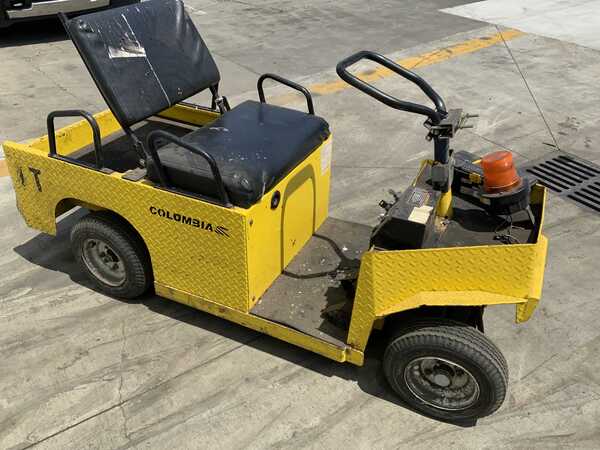 Columbia #EX21-F-24, 4-wheel electric utility vehicle, 750 lb. capacity, 9 MPH, 1000 lb. towing capacity - Image 2