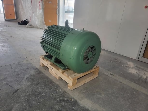 200 HP 3575 RPM Teco Westinghouse APH20002TE5, Frame 447TS, continuous duty, 575 Volts - Image 6