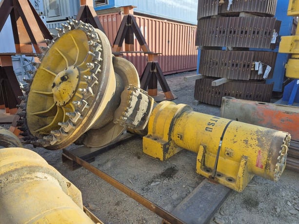 Komatsu #830E-DC LH Corner Group. spindle, front suspension & brake, 8350 hours - Image 1