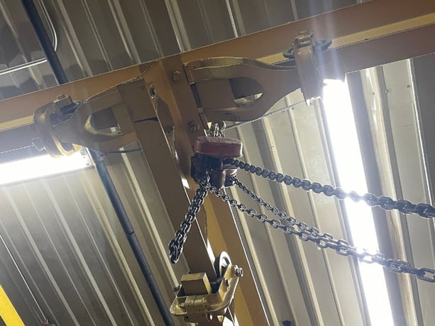2 Ton, Freestanding Bridge Crane - 18' L x 10' width x 11' T (Already Taken Down) - Image 8