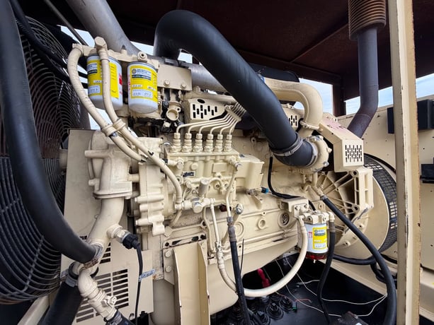 200 KW Kohler, Rehlko #200REOZV, Diesel Generator, 308 amps, 277/480 Volts, 3PH, 282 hours, 2005 - Image 4