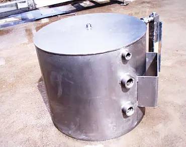 Ross, Stainless Steel Header Tank, 2' L x 1' 10" width x 1' 4" H header tank, 1995 - Image 4