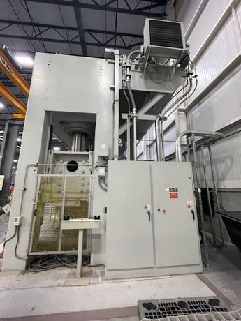 1350 Ton, Pacific #1350D-10/80, hydraulic press, 48" stroke, 66" daylight, 120" x80" bed, 1650 gallon - Image 7