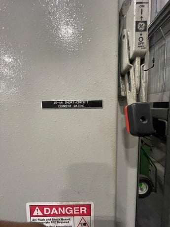 1350 Ton, Pacific #1350D-10/80, hydraulic press, 48" stroke, 66" daylight, 120" x80" bed, 1650 gallon - Image 8