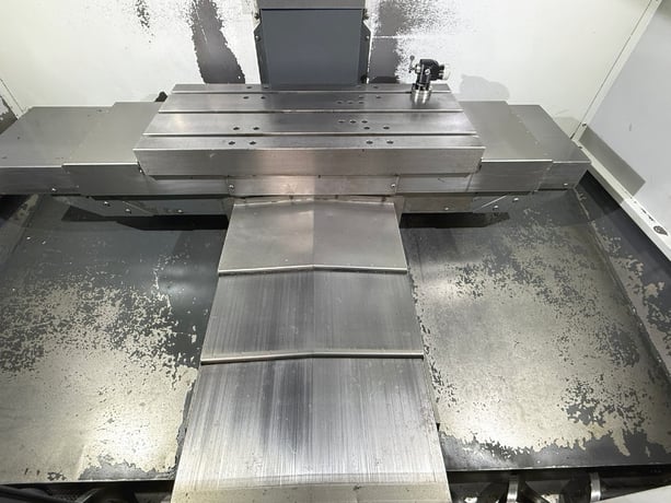 Haas #DM-2, CNC vertical machining center, 18 automatic tool changer, 28" X, 16" Y, 15.5" Z, 10000 RPM, #40 - Image 7